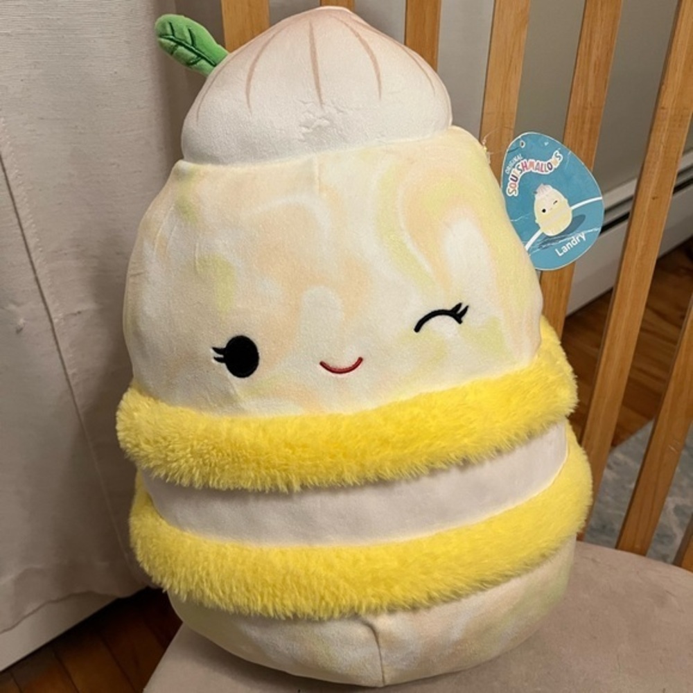NWT 16” Landry Squishmallow Lemon Yellow Meringue Macaroon Plush Toy